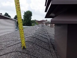 Vignette du secteur Alençon à Blainville : ventilateur de toit de type Maximum mal installé